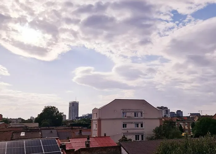 Stylish Penthouse With View & Private Parking Διαμέρισμα